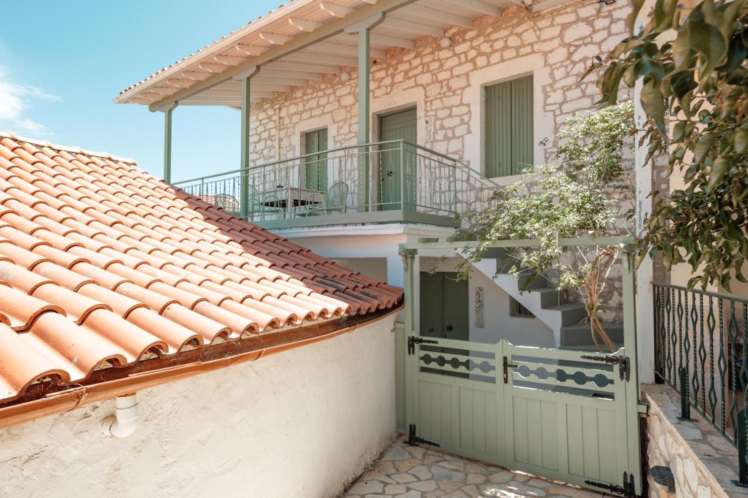Teacher'S House Spartokhórion 외부 사진